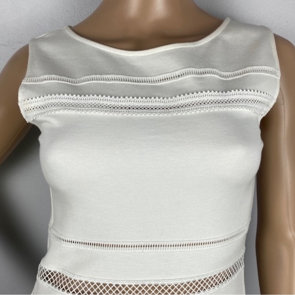 FRENCH CONNECTION WHITE FIT & FLARE MINI DRESS - Picture 3 of 9